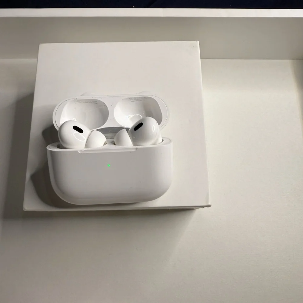 Apple AirPods Pro - White